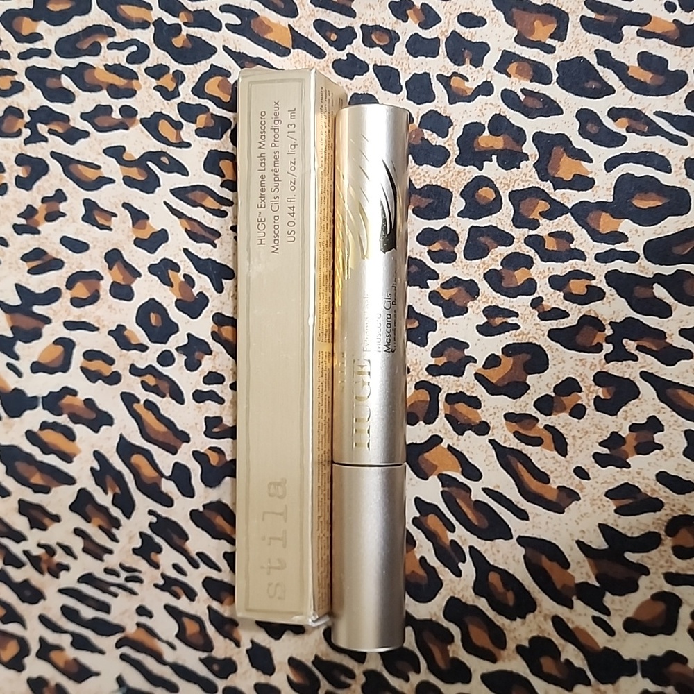 Stila Huge Extreme Lash Mascara